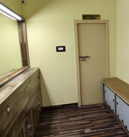 Lifeline Fitness Gym Trichy - Personal Trainer Guidance